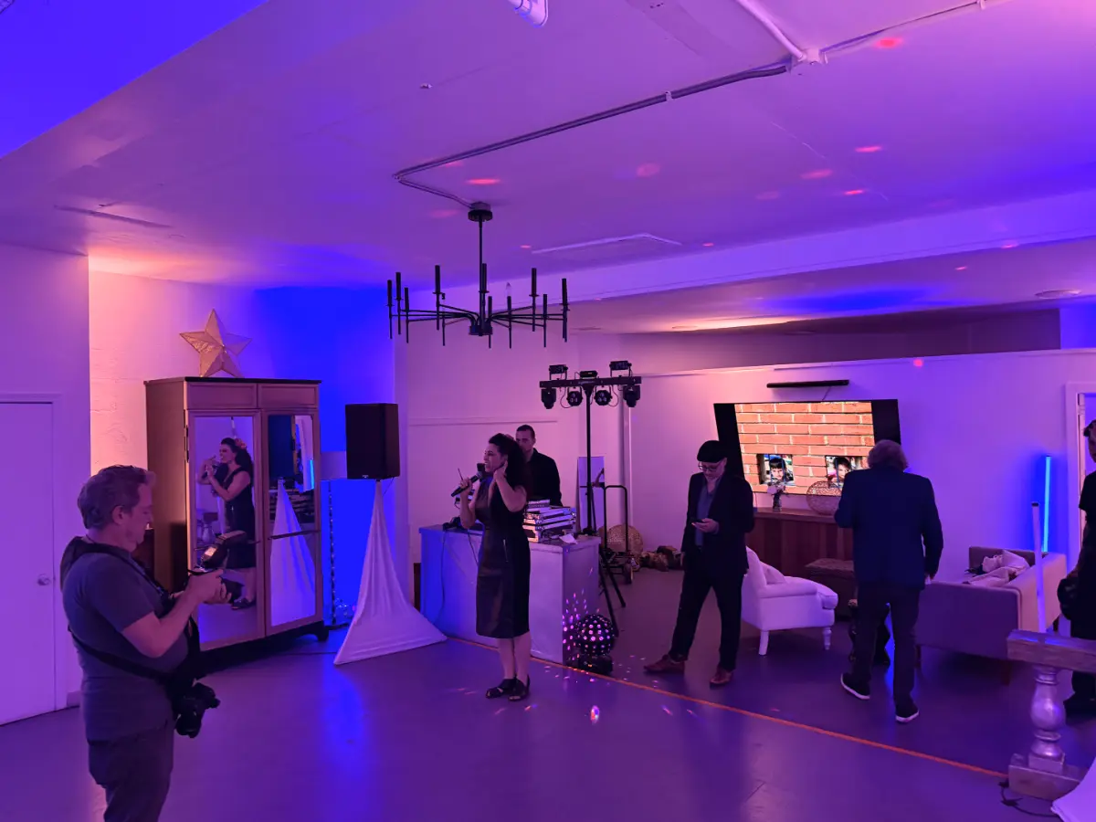 Live singer performing at a premium Bat Mitzvah party in Pico-Robertson with professional event entertainment.