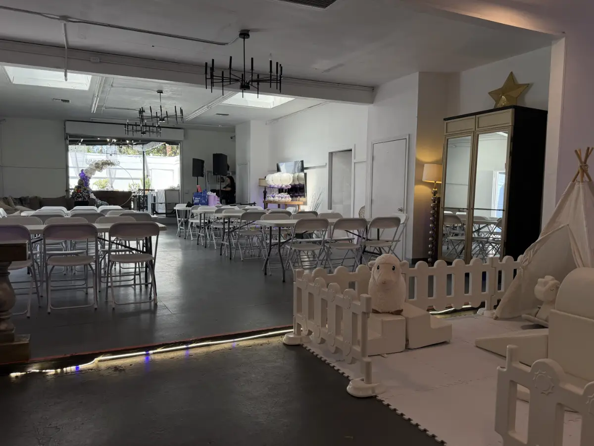 Indoor kids birthday party venue with open floor plan at Art and Space LA near West Hollywood